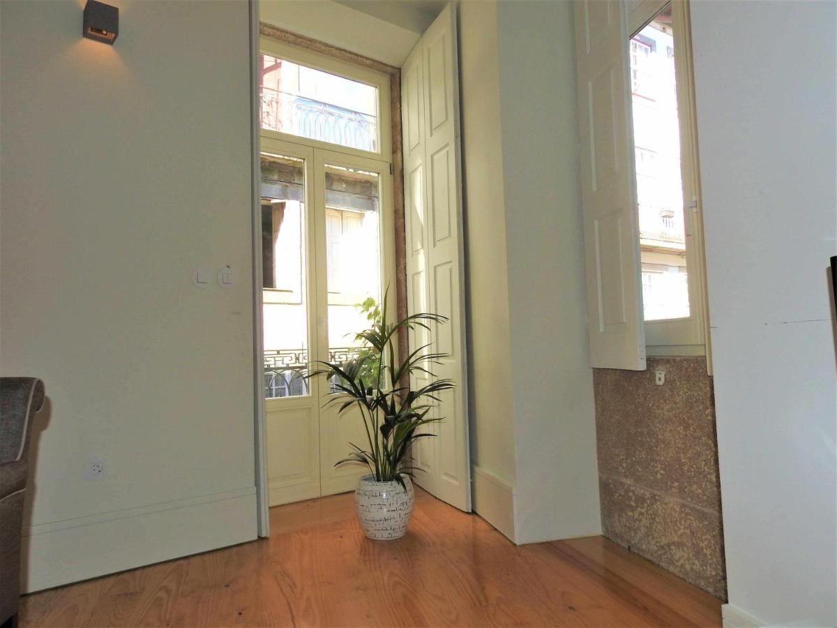 Oporto Delight 1 Luxury Apartment In Historic Center With Balcony Max 4 P Dış mekan fotoğraf