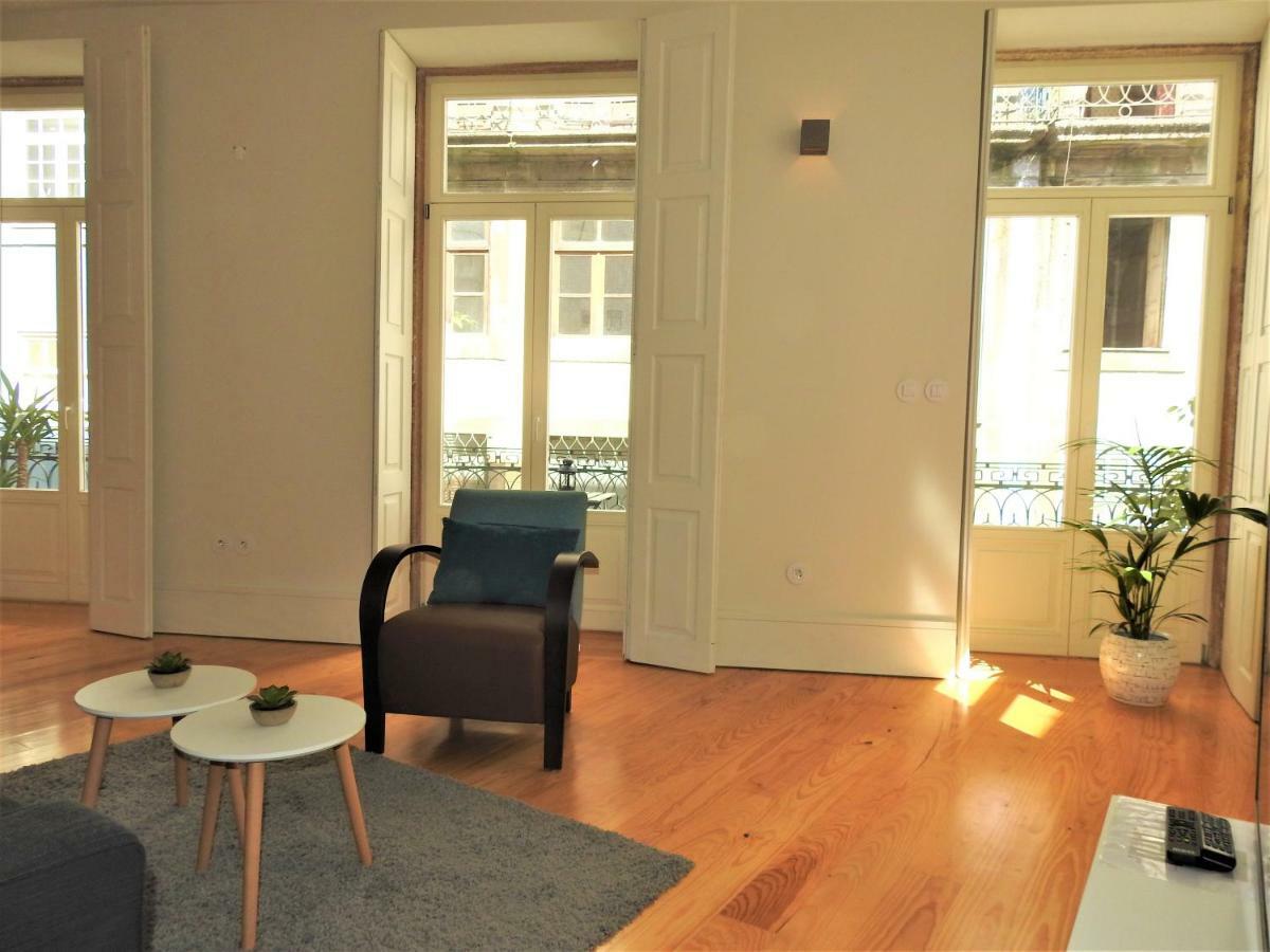 Oporto Delight 1 Luxury Apartment In Historic Center With Balcony Max 4 P Dış mekan fotoğraf
